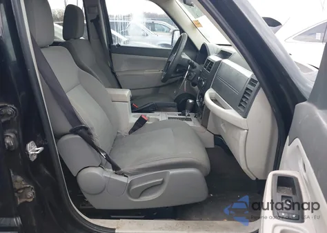 2008 Jeep Liberty Sport из США, поврежденный, VIN 1J8GN28KX8W188898